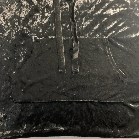 She +Sky Short Sleeve Hoodie Size 1XL - Picture 9 of 11